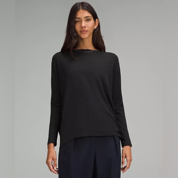 lululemon athletica Tops - Lululemon Oversized Black Performance Top